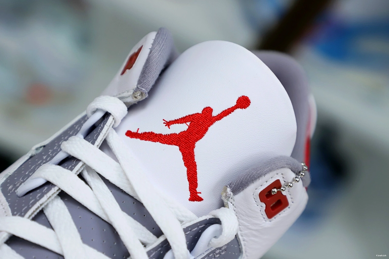 AIR 3RETRO